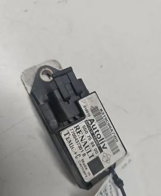 Renault Scenic I Airbag deployment crash/impact sensor 7700437301B