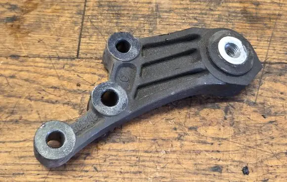 Jeep Compass Gearbox mounting bracket 00533746420 08620 P68253052AB