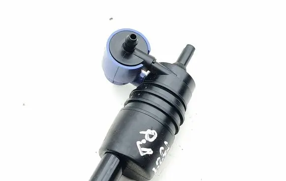 Windscreen/windshield washer pump