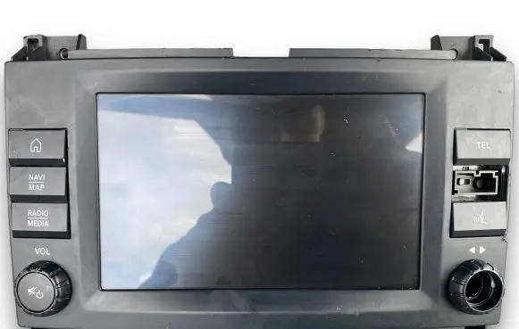 Mercedes-Benz Metris W447 Radio/CD/DVD/GPS head unit A4479008319