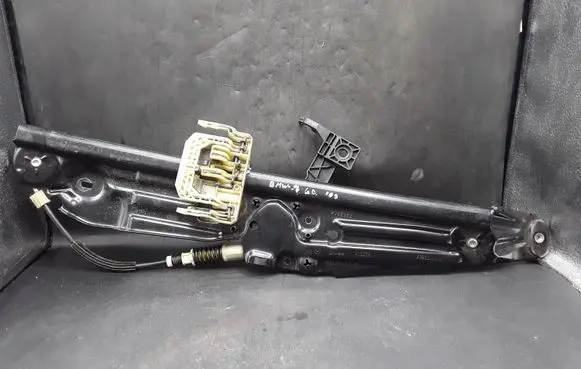 BMW 7 F01 F02 F03 F04 Rear window lifting mechanism without motor 71826169E 7182096F01S