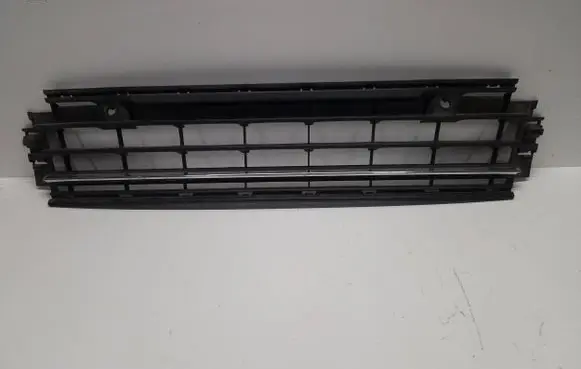 Volkswagen Golf VIII Front bumper lower grill 5H0853677G