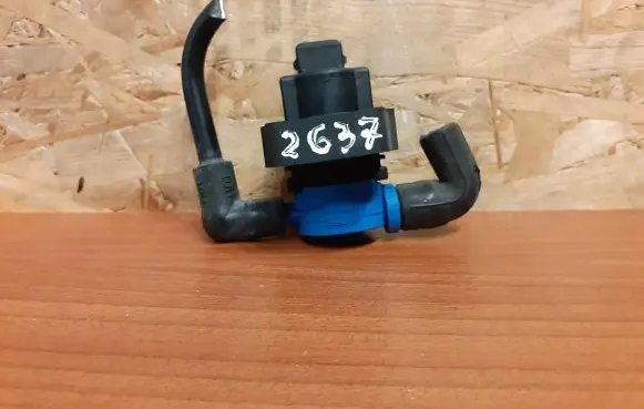 Mercedes-Benz CLK A209 C209 Turbo solenoid valve 2637 0004703693