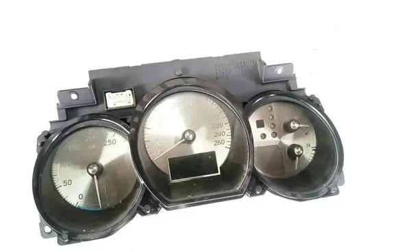 Lexus GS 300 350 430 450H Speedometer (instrument cluster) 83800-30z10