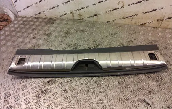 Peugeot 2008 I Trunk/boot sill cover protection 9801438577