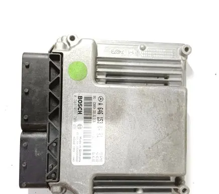 Mercedes-Benz Vito Viano W639 Engine control unit/module A6461530491 0281011789