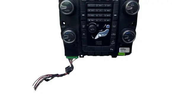 Volvo XC60 Climate control unit 30795265 11W06E05 M4061100542