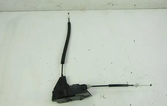 Chevrolet Meriva Front door lock J9D3203A29CD