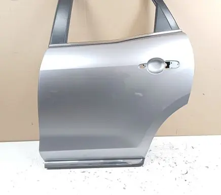 Mazda CX-7 Rear door