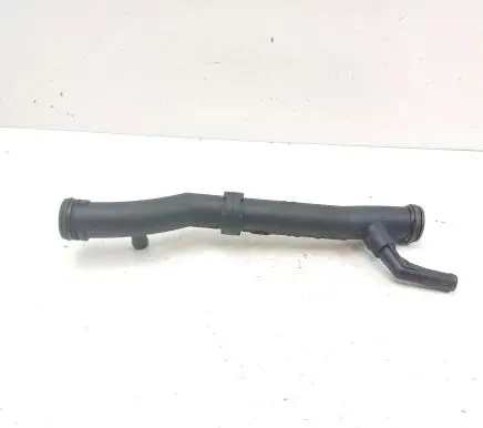 Volkswagen Tiguan Engine coolant pipe/hose