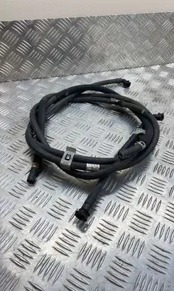 Mercedes-Benz E W212 Windshield washer fluid hose 