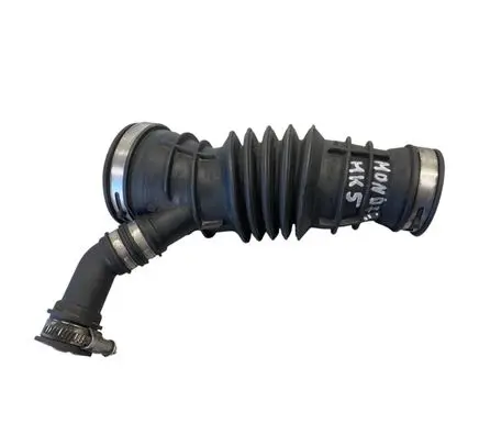 Ford Mondeo MK V Turbo air intake inlet pipe/hose DS739C662ME DS739R504MB