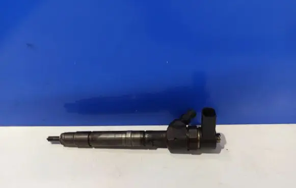 Mercedes-Benz C W203 Fuel injector A6130760187
