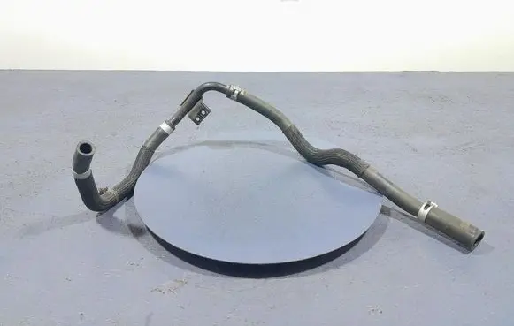 KIA Sportage Engine coolant pipe/hose