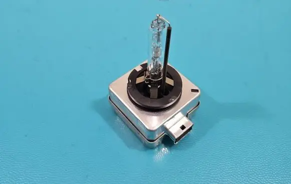 Volkswagen PASSAT CC Xenon bulb IMPRK1370274