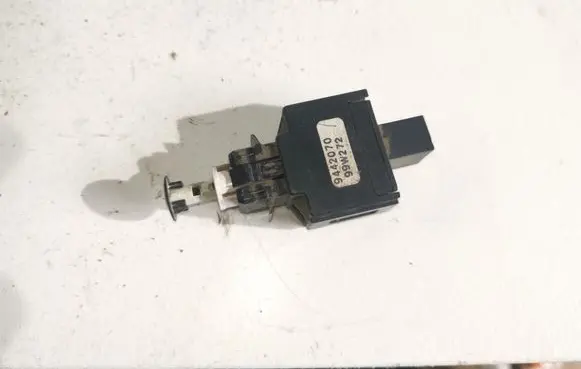Volvo S80 Brake pedal sensor switch 9442070 99W272
