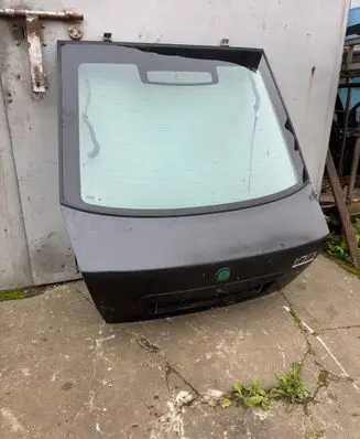 Skoda Octavia Mk1 (1U) Tailgate/trunk/boot lid