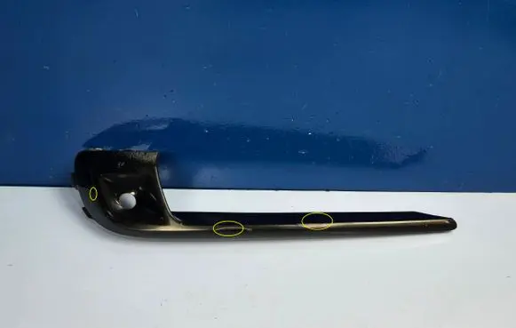Porsche Cayenne (9Y0 9Y3) Front bumper splitter molding 9Y0807823