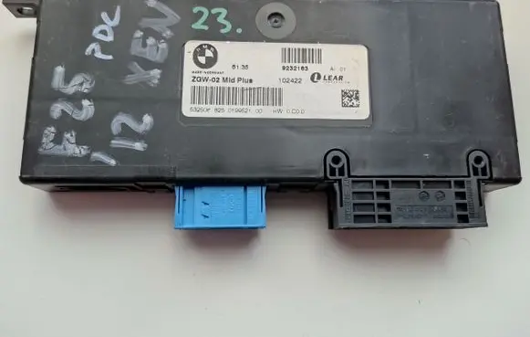 BMW X3 F25 Gateway control module 9232163 61359232163