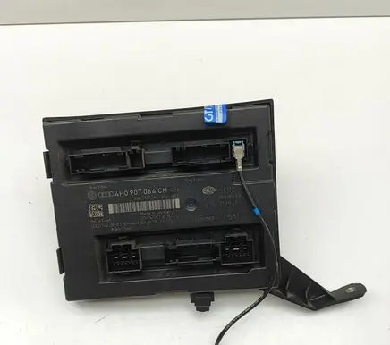 Volkswagen Touareg II Central body control module 4H0907064CH 5DK010228