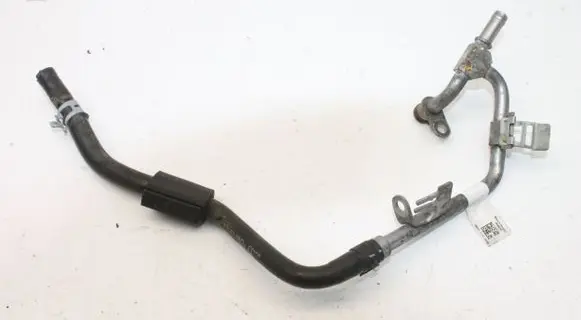 Mercedes-Benz CLA C118 X118 Fuel return line/hose A2822005200