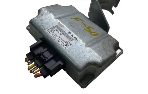 Ford Focus Engine control unit/module BV6T14B526BB 0199DC1020