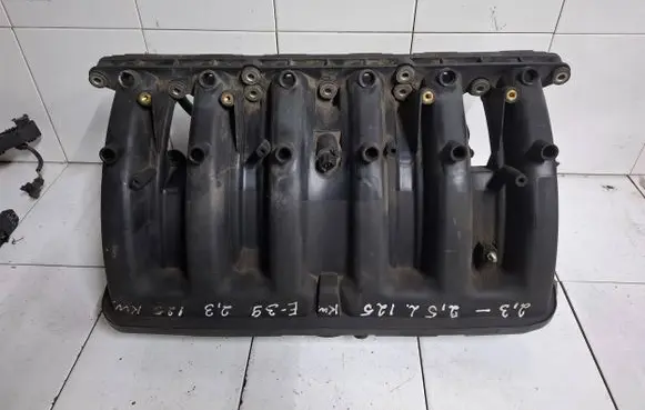 BMW 5 E39 Intake manifold 1438140