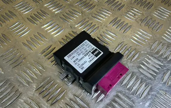 BMW 5 F10 F11 Fuel injection pump control unit/module 7276073