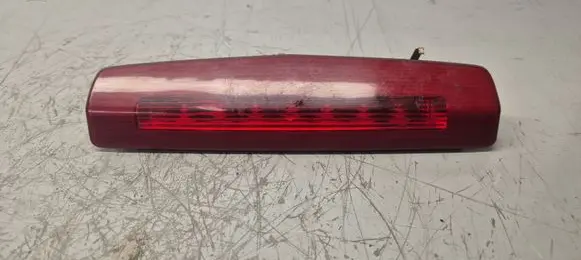 Opel Zafira B Third/center stoplight