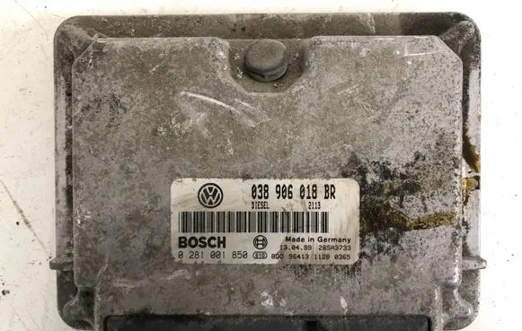 Skoda Octavia Mk1 (1U) Engine control unit/module 038906018BR 0281001850