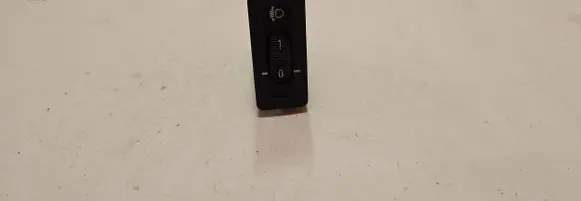BMW 7 E38 Headlight level height control switch 8360883