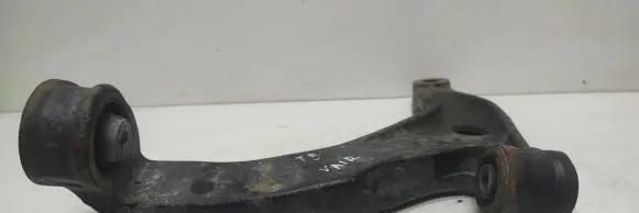Volkswagen Transporter - Caravelle T5 Front lower control arm/wishbone