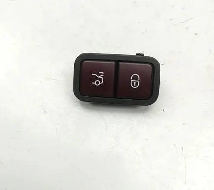Mercedes-Benz C W205 Tailgate/boot open switch button A2208211479