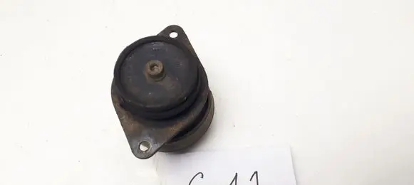 Volkswagen Golf III Engine mount bracket 1H0199625 1H0199611
