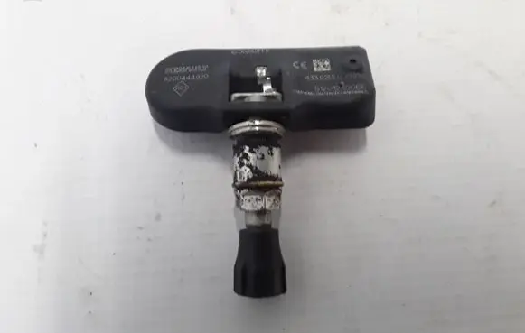 Renault Laguna III Tire pressure sensor 8200444920