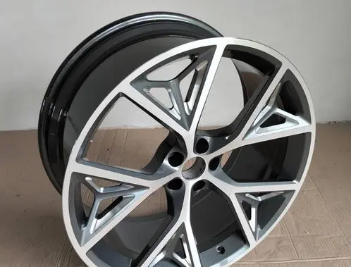 Audi Q8 R22 alloy rim 4M8601025AB