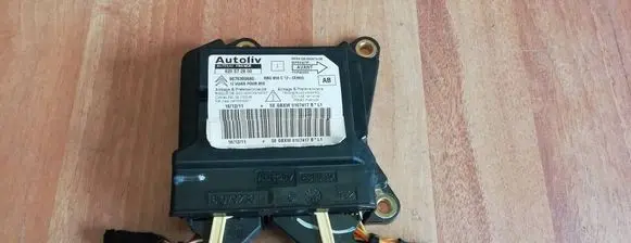 Citroen C4 Grand Picasso Airbag control unit/module 9676399880 620572800 1606413480