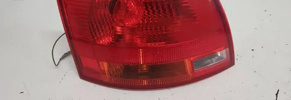Audi A4 S4 B7 8E 8H Rear/tail lights 8E9945095E 4840011050 ULO748001