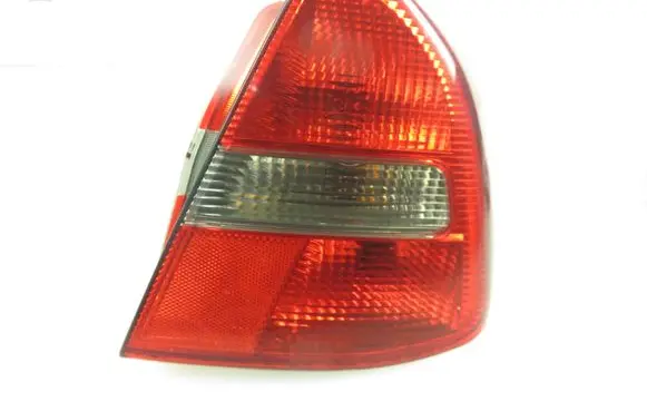 Mitsubishi Carisma Rear/tail lights