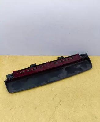 BMW 5 F10 F11 Third/center stoplight 7230799 7230801