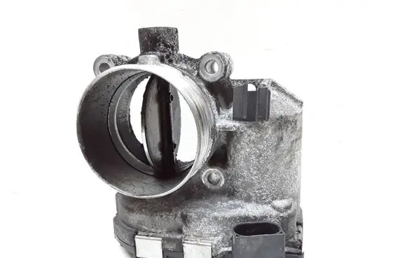 Volvo V70 Throttle valve 8692720 0281002701