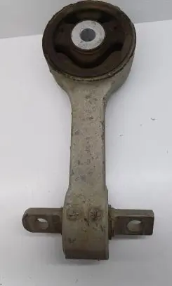 Honda Civic Engine mount bracket JC1