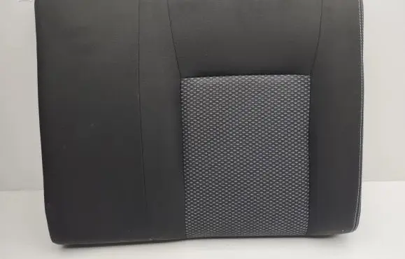 Suzuki Vitara (LY) Rear seat 