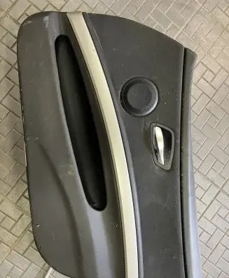 BMW 3 E90 E91 Front door card panel trim