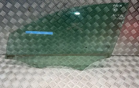 Mercedes-Benz A W176 Front door window glass four-door 43R00049