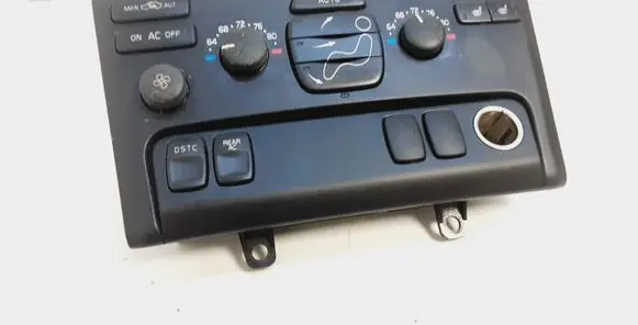 Volvo XC90 Climate control unit 8682735