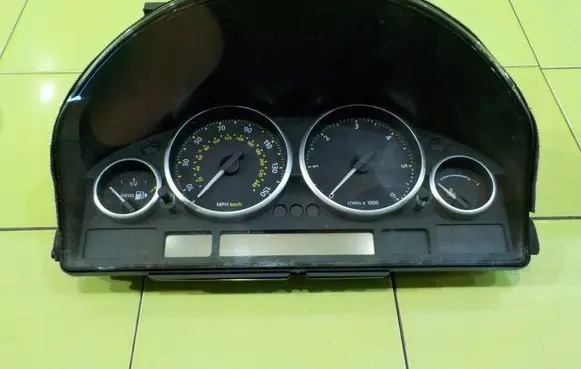 Land Rover Range Rover L322 Speedometer (instrument cluster) 8H4210849DB