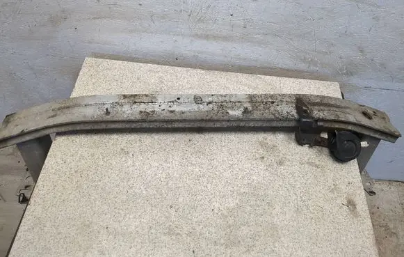 Renault Captur Front bumper cross member 752107246r