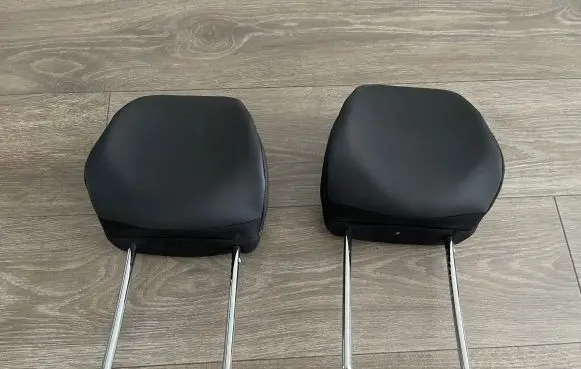 Renault Kadjar Front seat headrest 