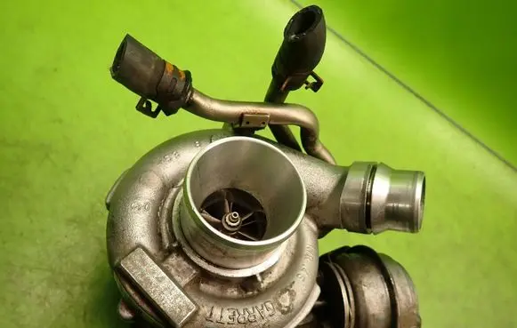 Renault Laguna III Supercharger 